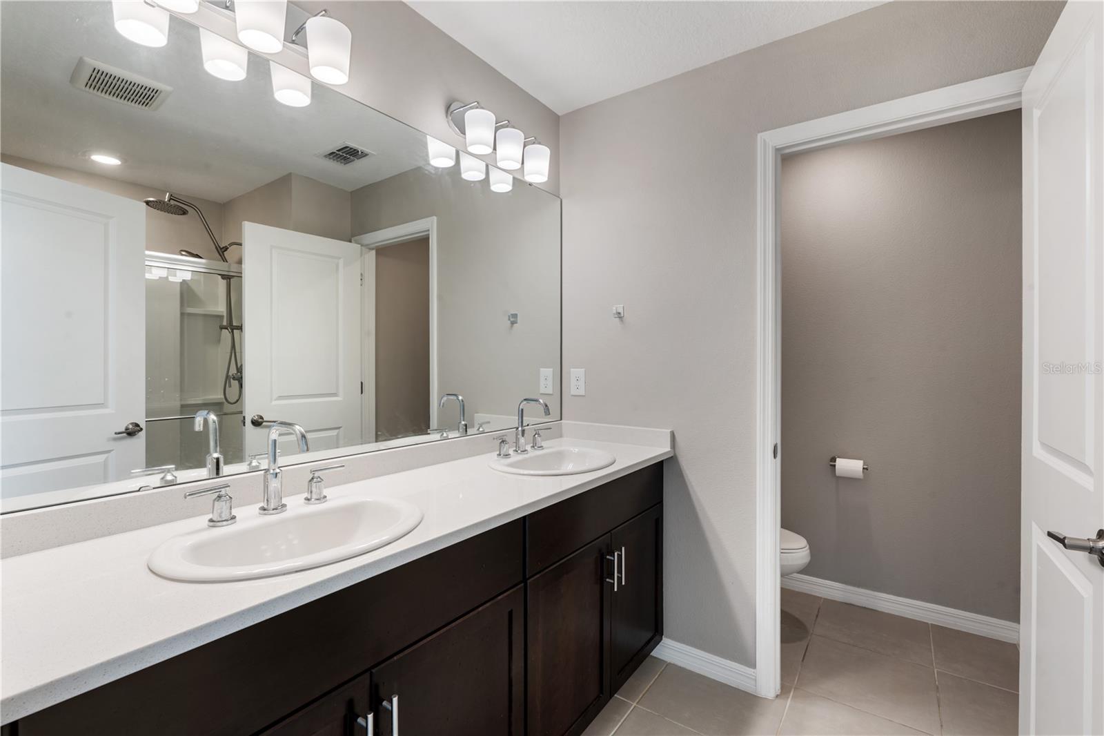 PARKSIDE AT CHERRY LAKE - Residential