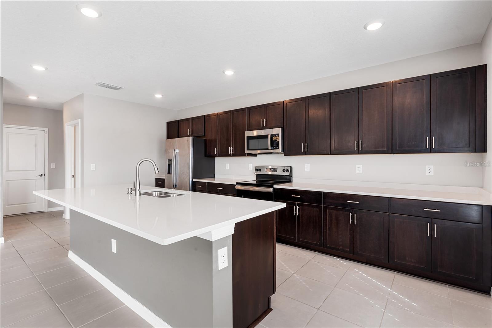 PARKSIDE AT CHERRY LAKE - Residential