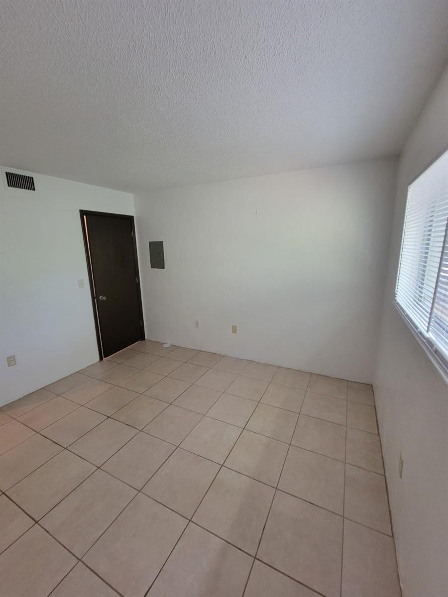 MASON & CARSWELLS HOLLY HIL - Residential Lease
