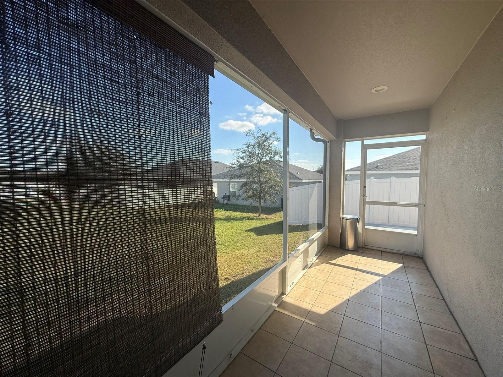 HIGHLAND MDWS 4B - Residential Lease