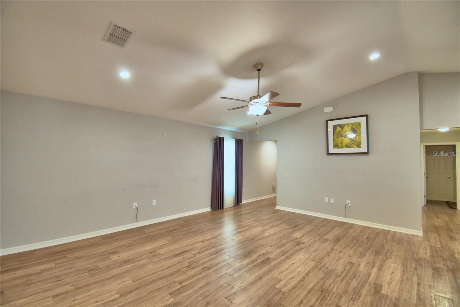 HIGHLAND MDWS 4B - Residential Lease