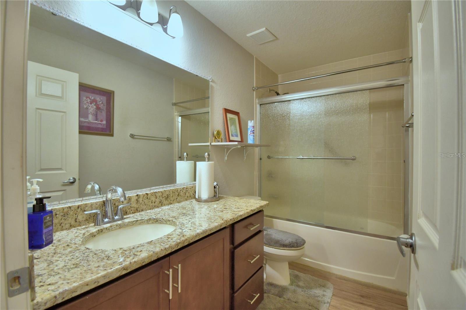 HIGHLAND MDWS 4B - Residential Lease