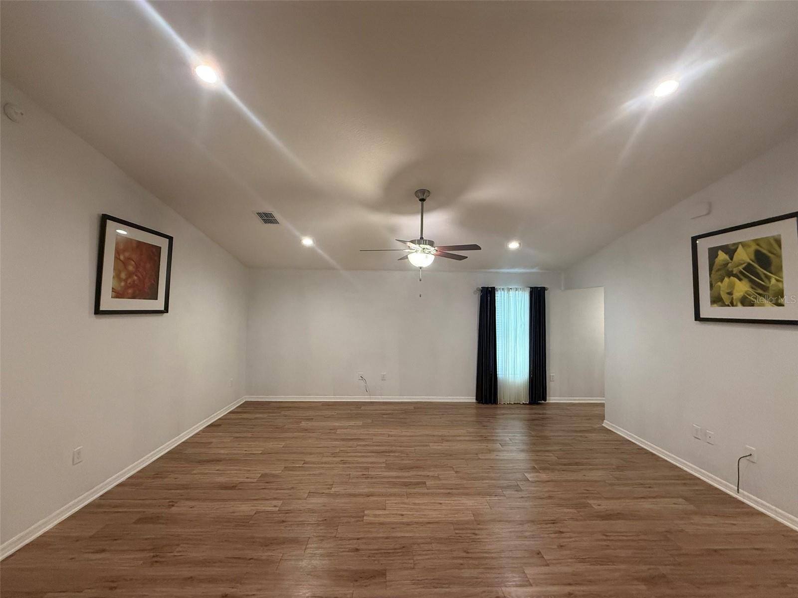 HIGHLAND MDWS 4B - Residential Lease