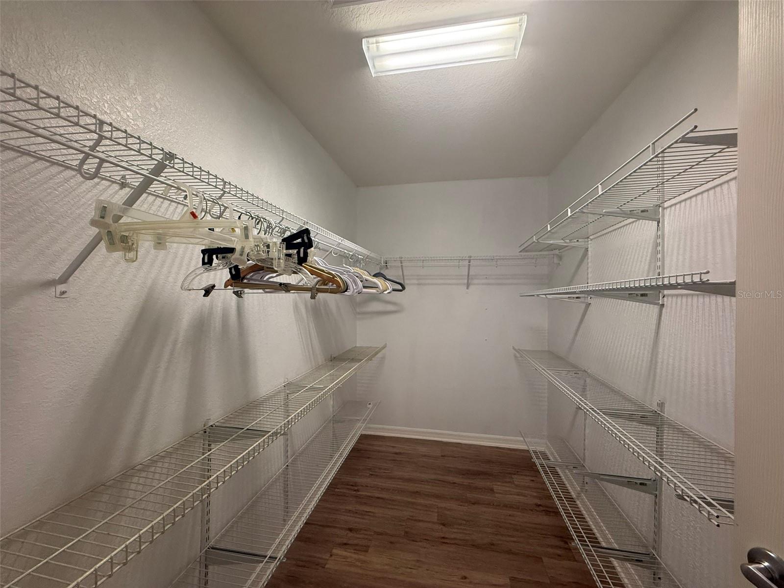 HIGHLAND MDWS 4B - Residential Lease