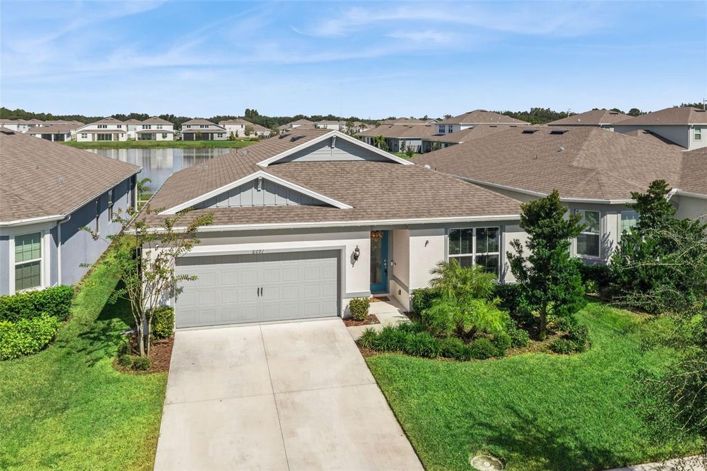 Photo of 6091 Forest Perch Drive, Saint Cloud, FL 34771 (MLS # O6353717)