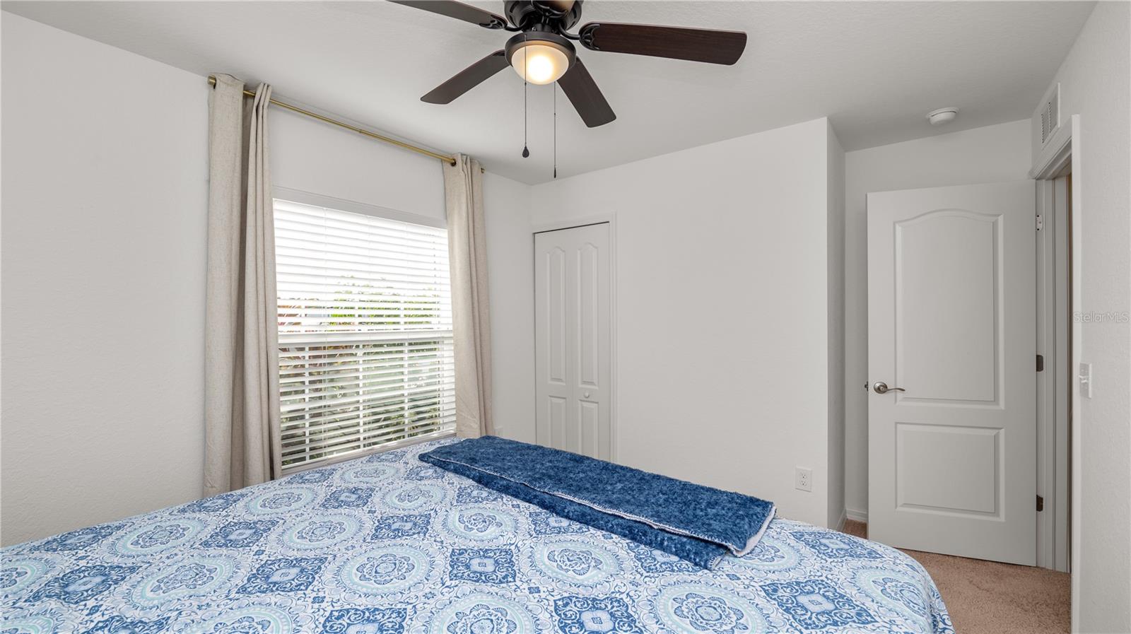 EAGLE POINTE/LAKELAND - Residential