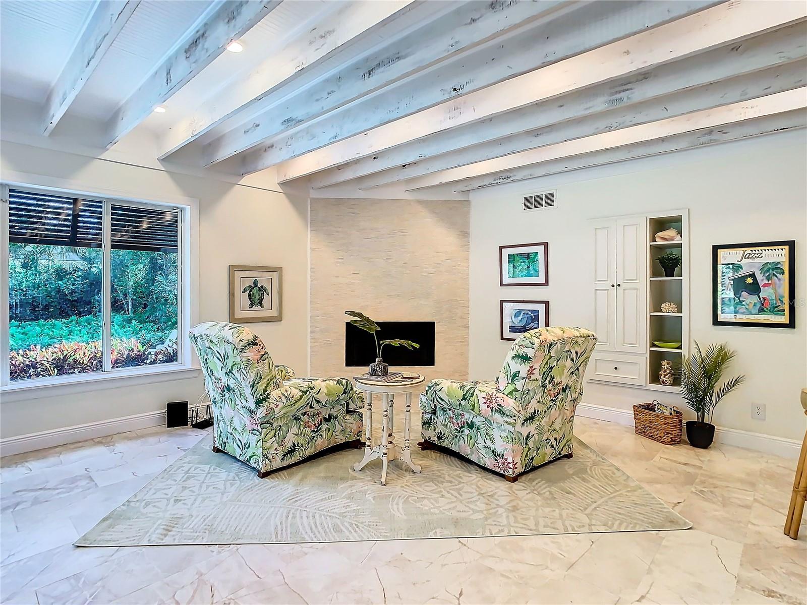 BELLEAIR ESTATES - Residential