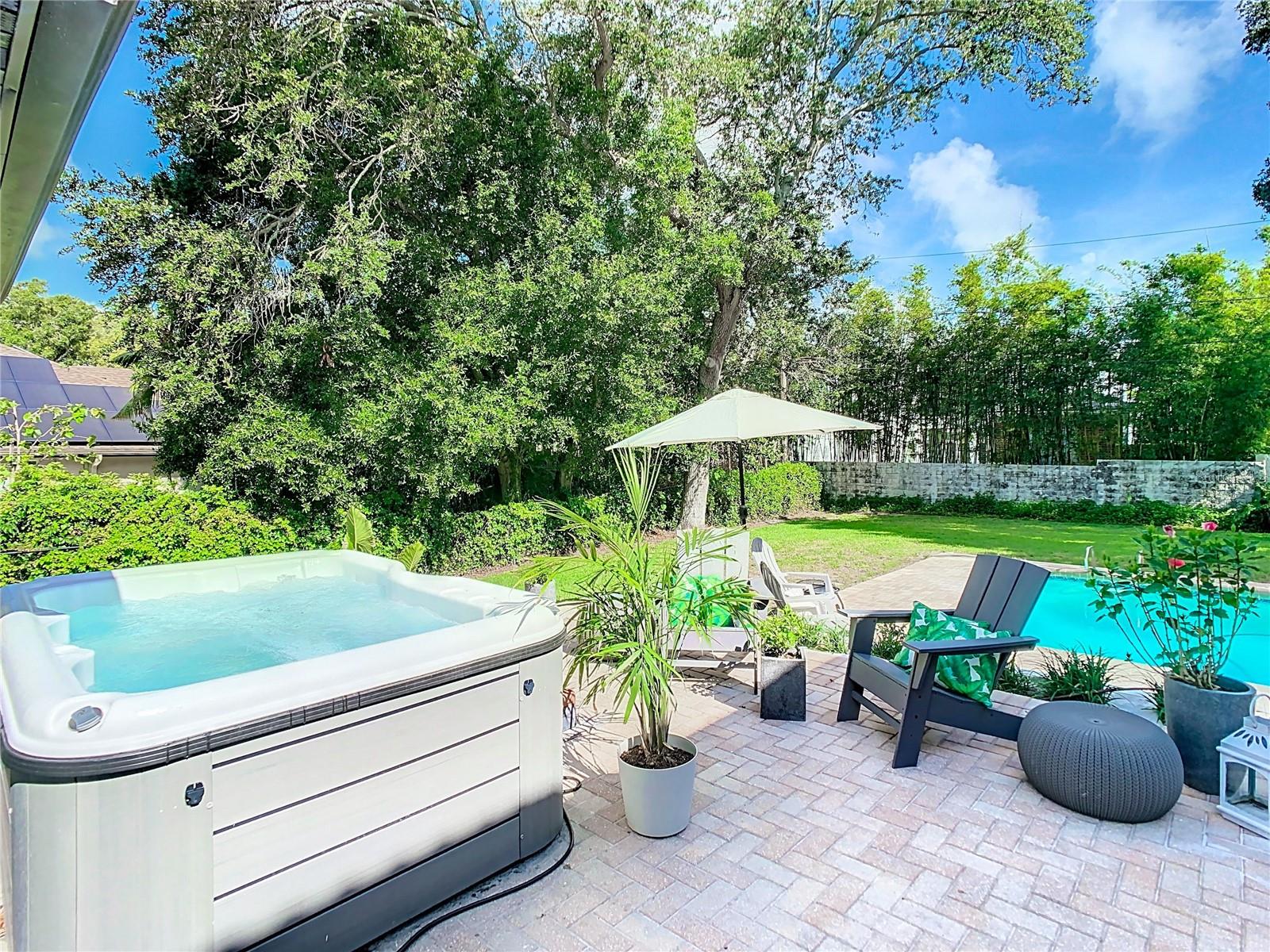 BELLEAIR ESTATES - Residential