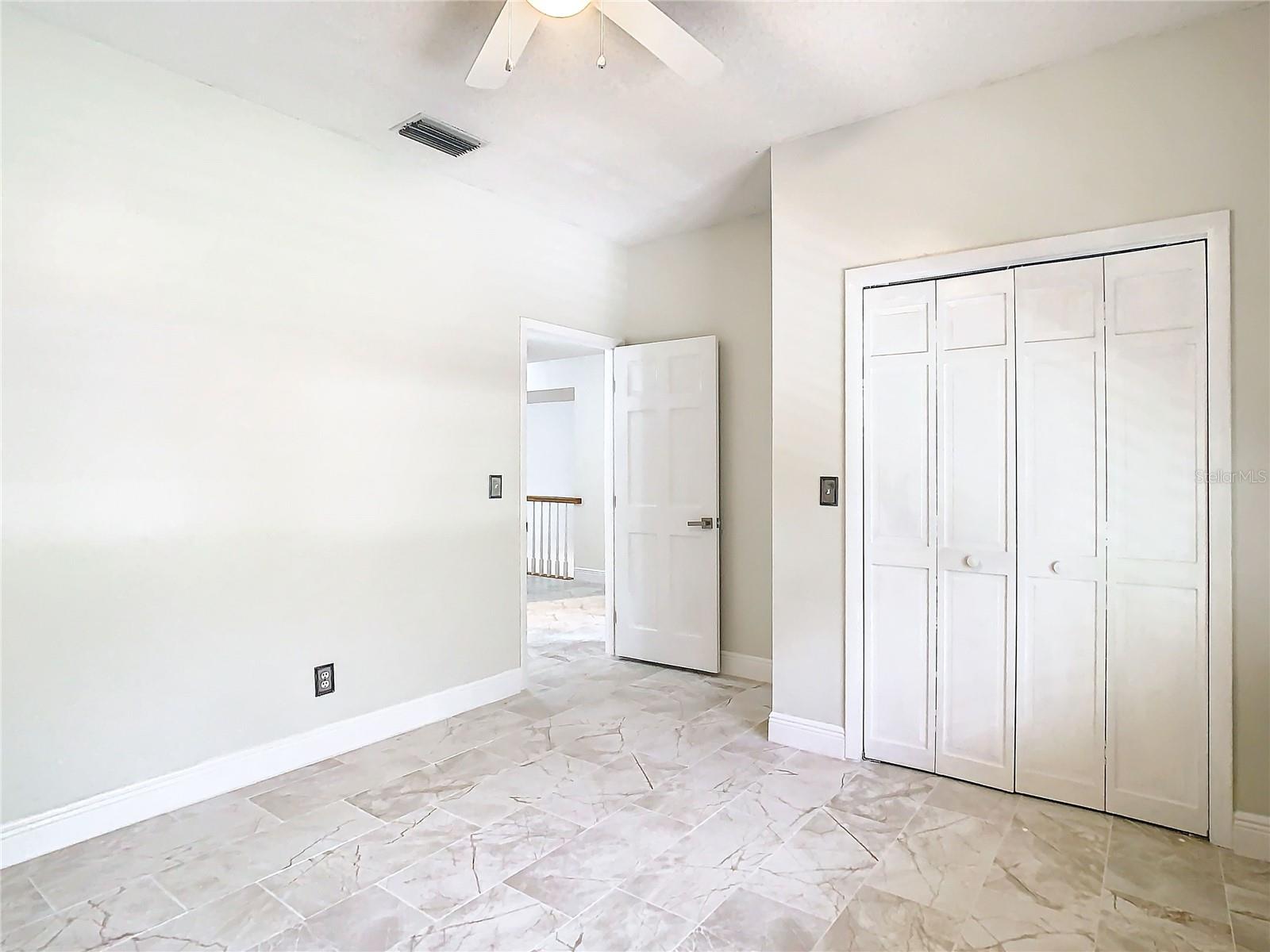 BELLEAIR ESTATES - Residential