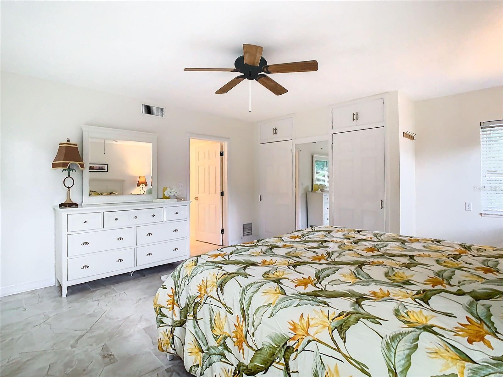 BELLEAIR ESTATES - Residential