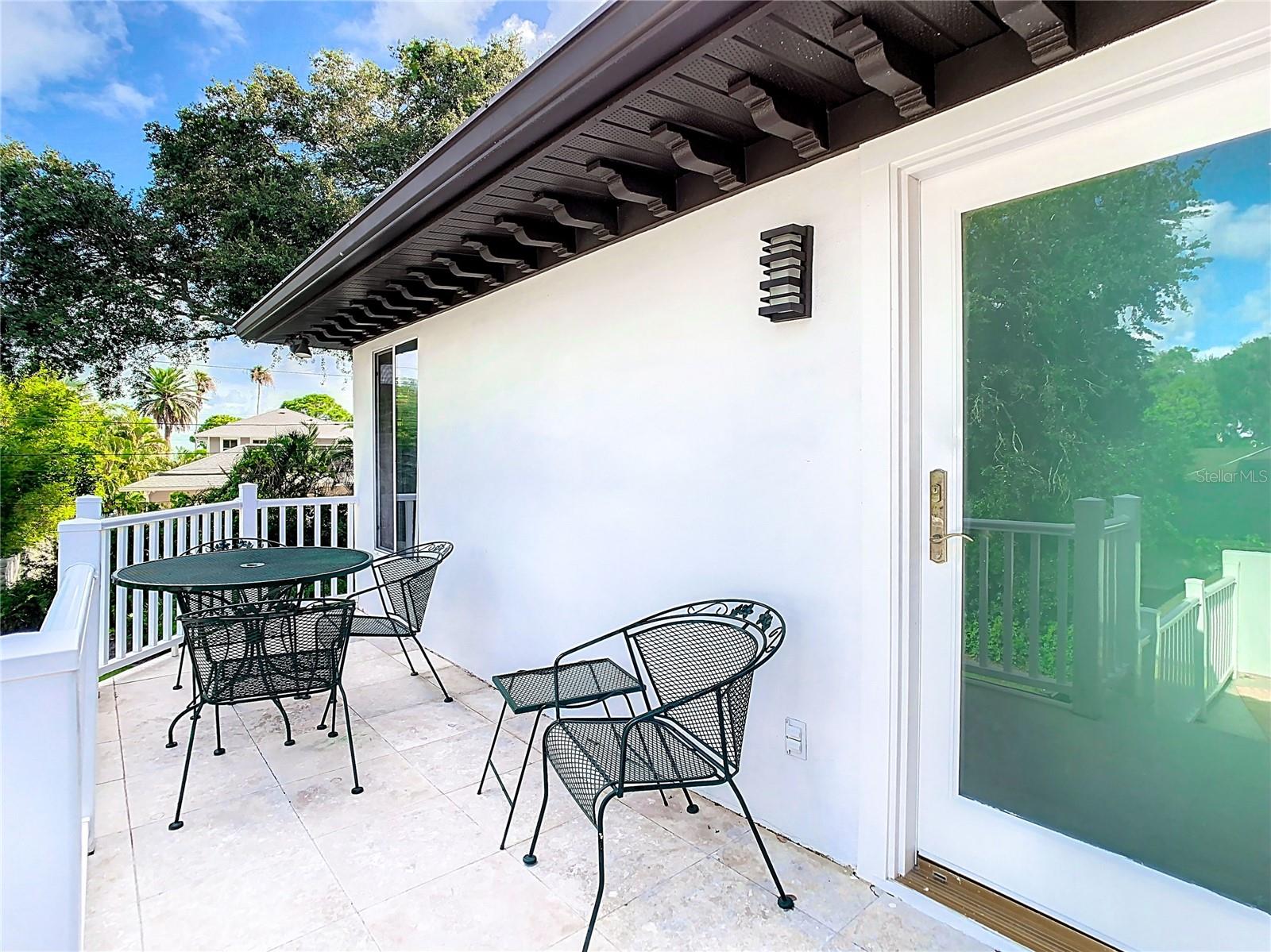 BELLEAIR ESTATES - Residential