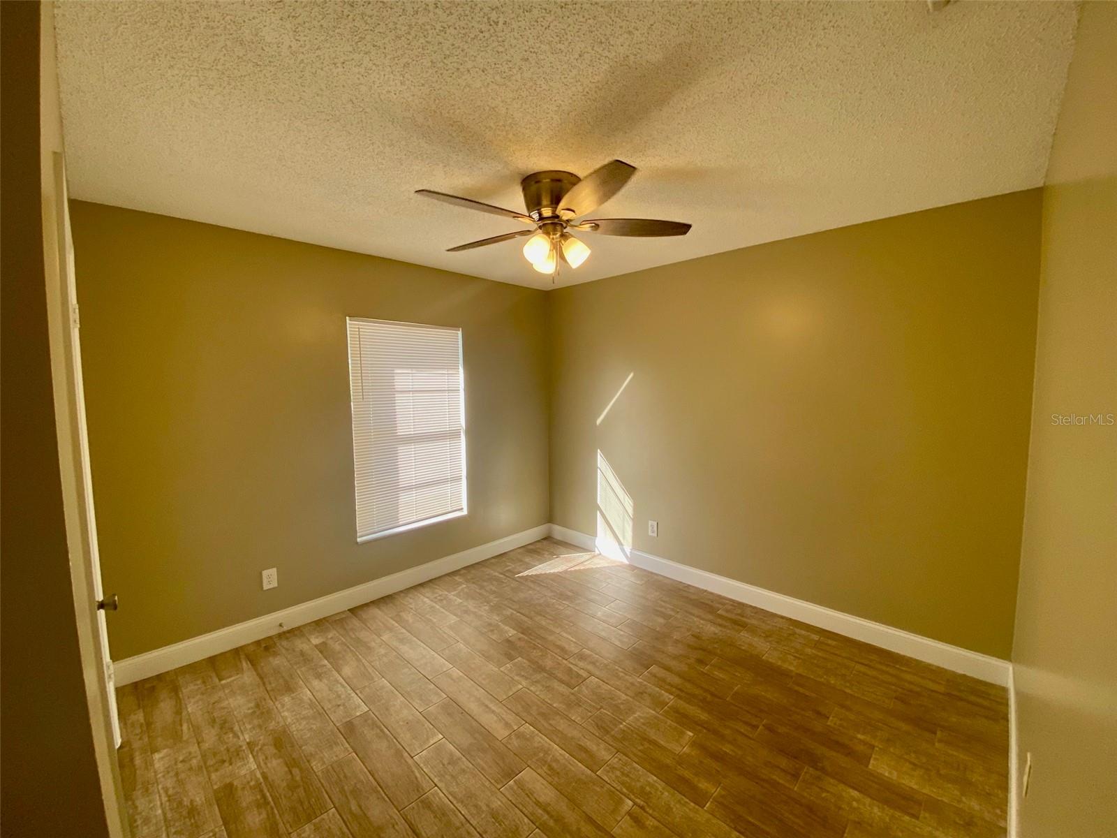 VOTAW VILLAGE PH 01 - Residential Lease