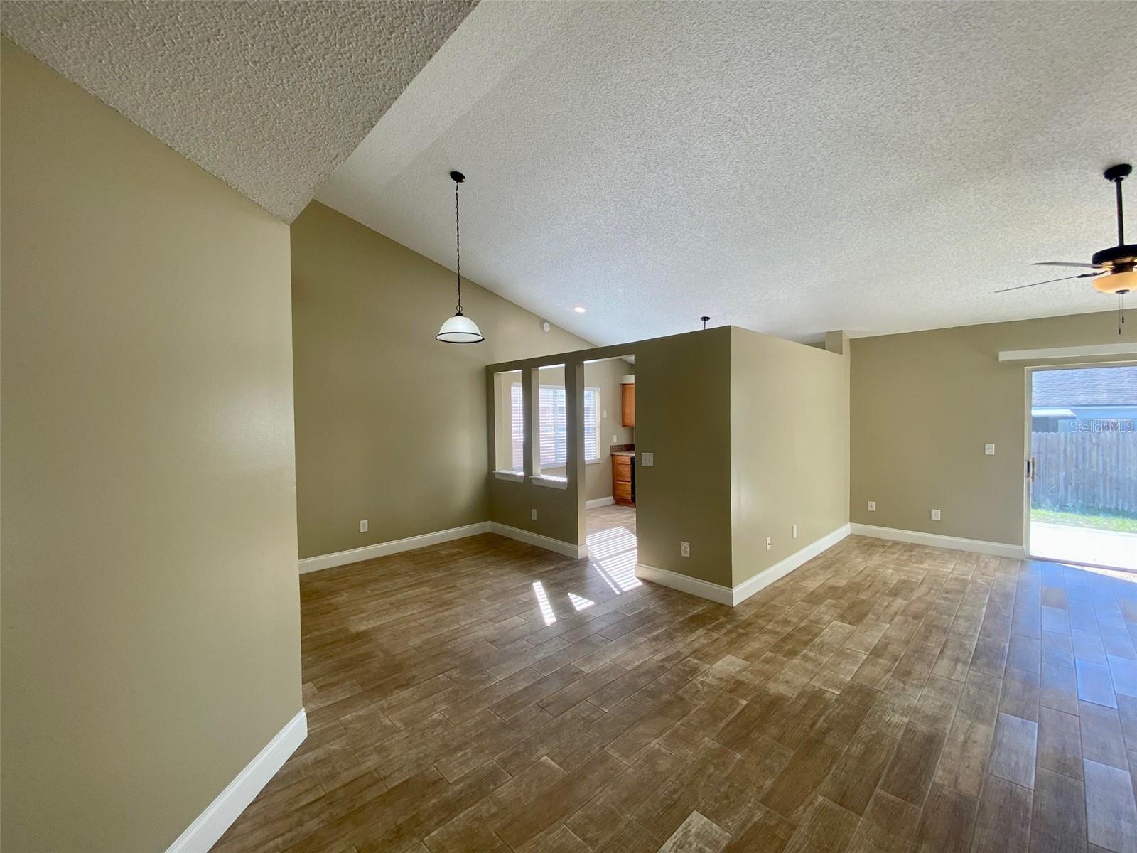 VOTAW VILLAGE PH 01 - Residential Lease