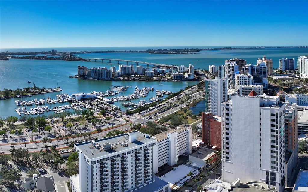 Photo of 33 S Palm Avenue #1501, Sarasota, FL 34236 (MLS # A4657527)