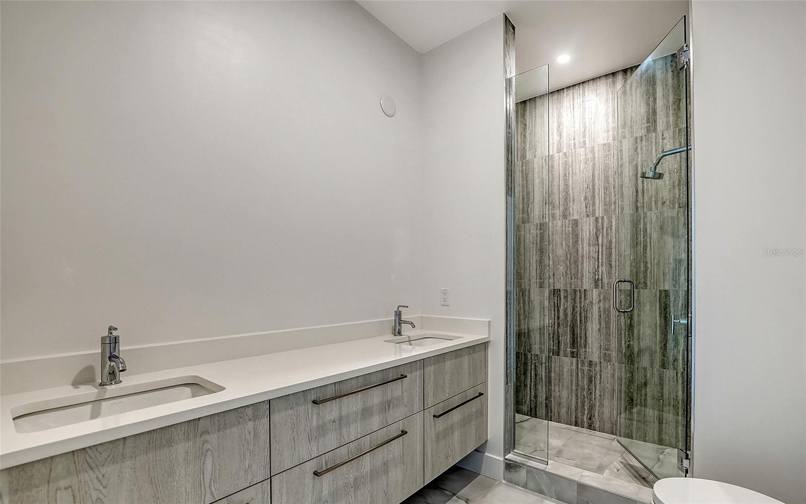 DEMARCAY - Residential