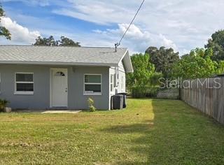 Beautiful duplex for rent. Recently updated. Bring your clients today!