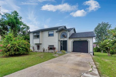 A home in DELTONA