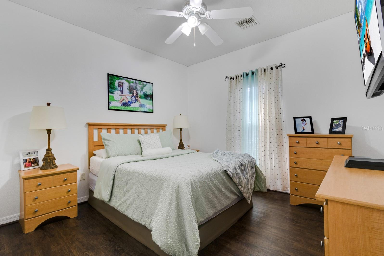CRYSTAL LAKE HEIGHTS - Residential
