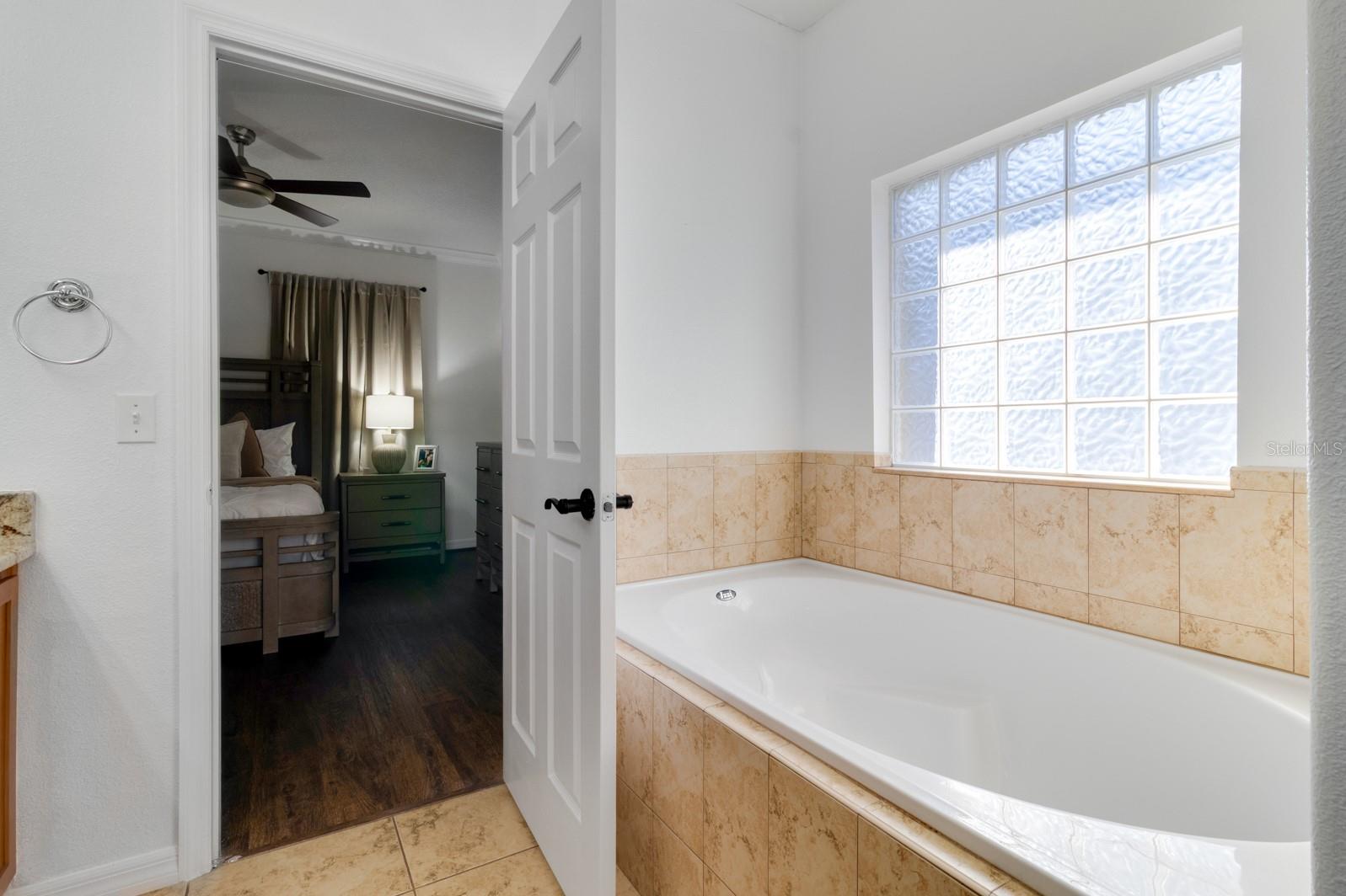 CRYSTAL LAKE HEIGHTS - Residential