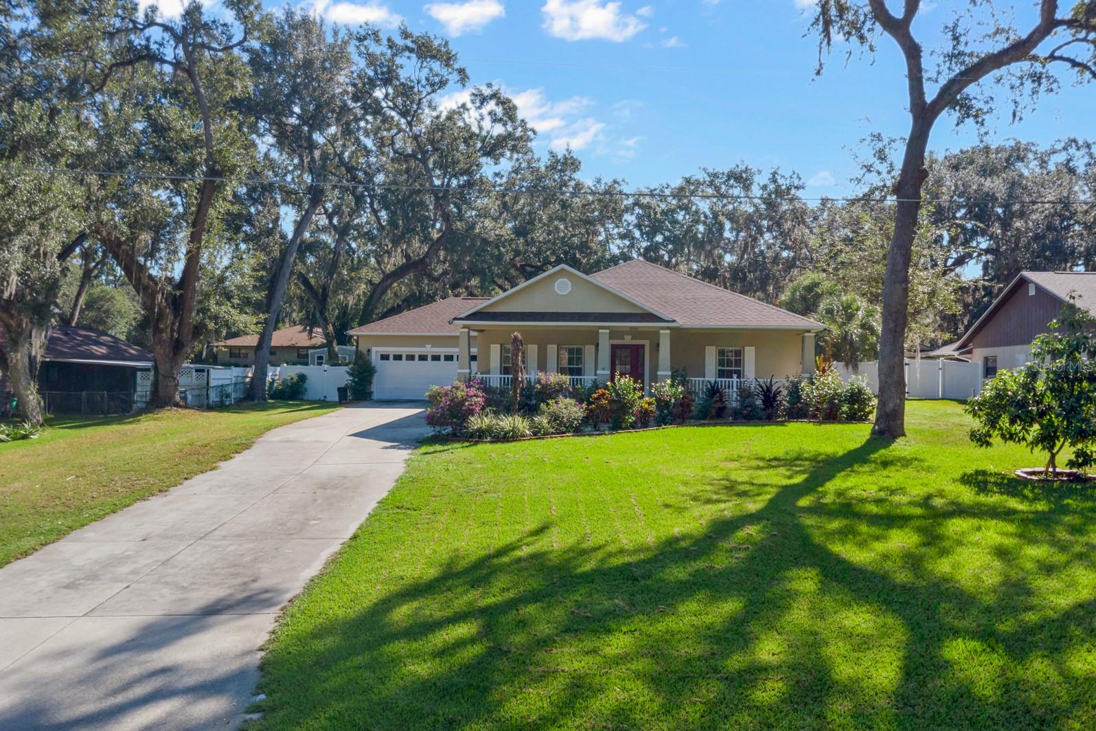 CRYSTAL LAKE HEIGHTS - Residential