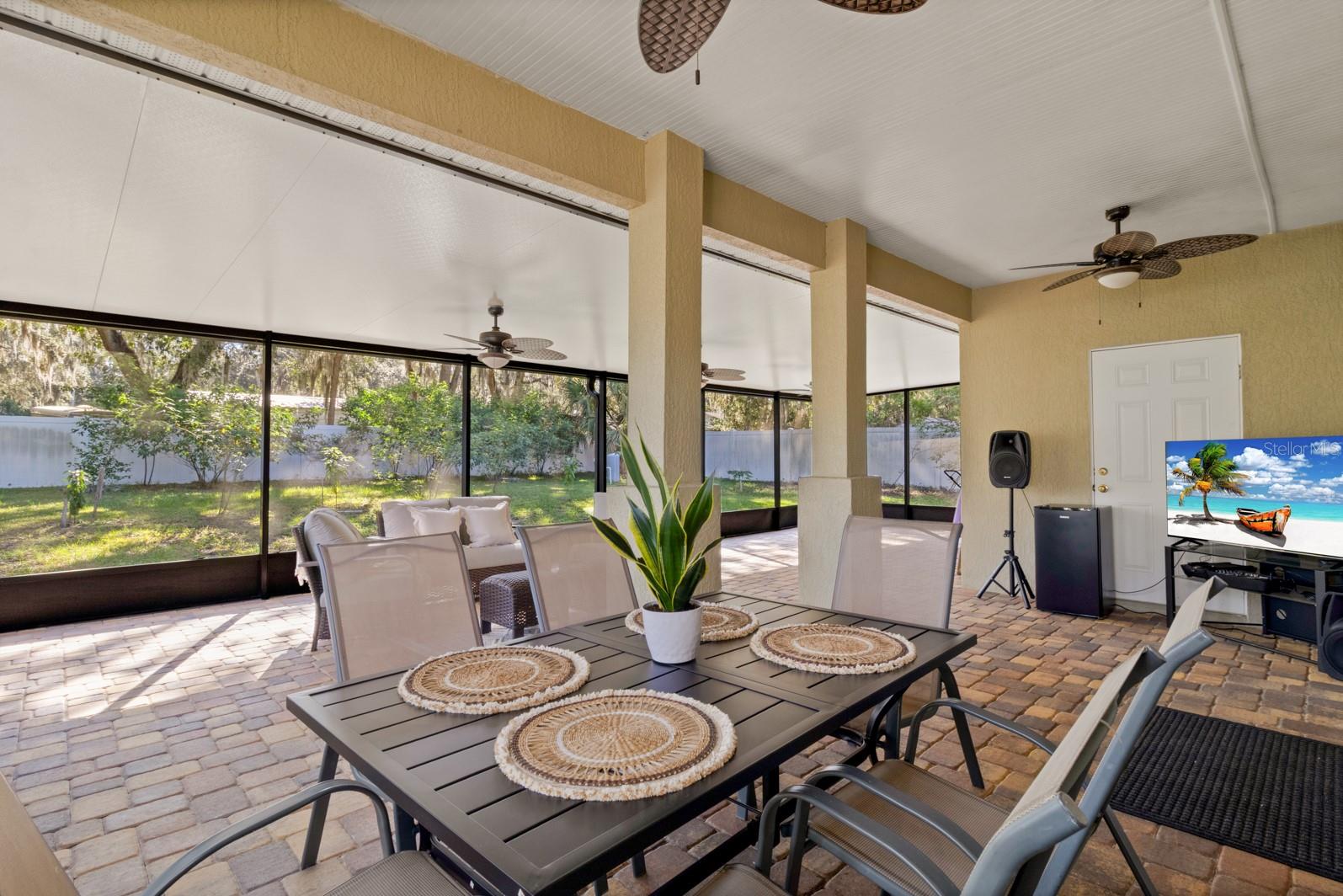 CRYSTAL LAKE HEIGHTS - Residential