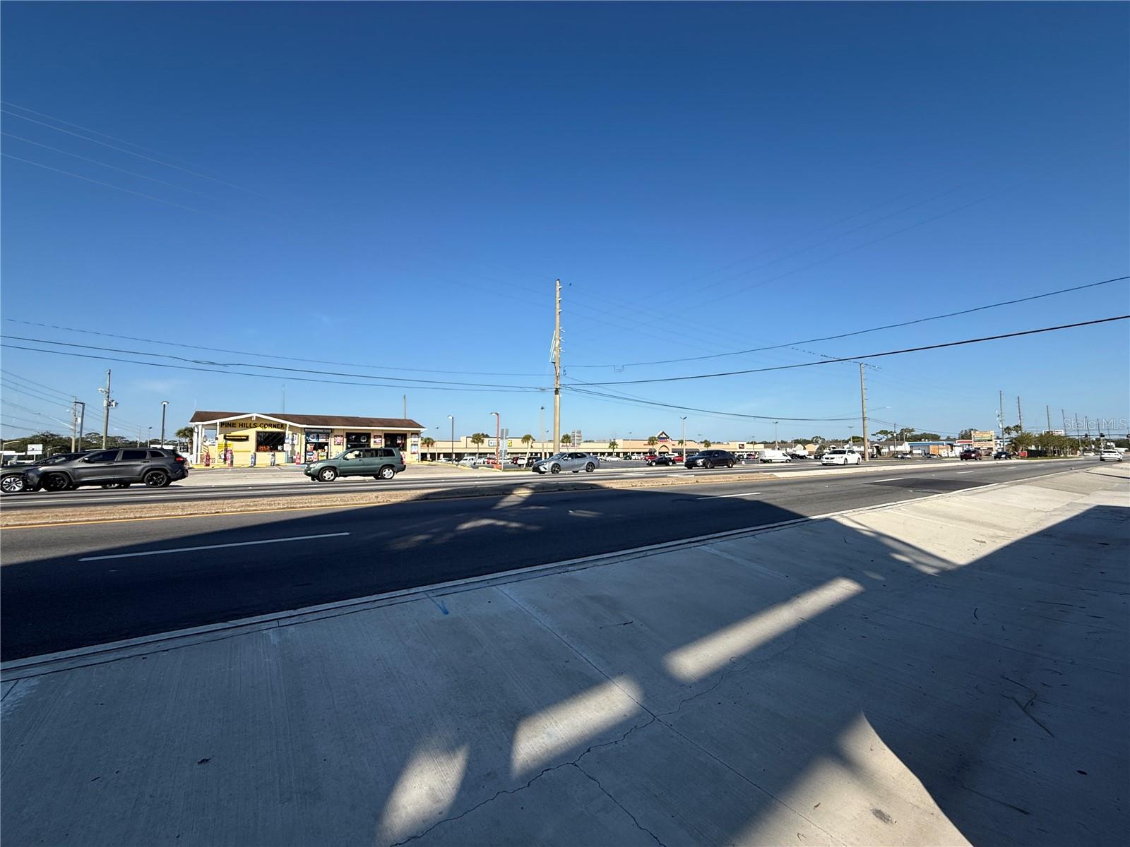 PINE HILLS MANOR - Commercial Lease