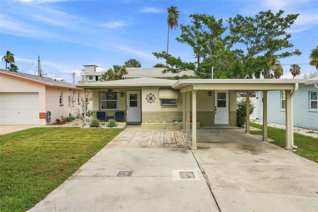 Photo of 13313 2nd Street E, Madeira Beach, FL 33708 (MLS # TB8541145)