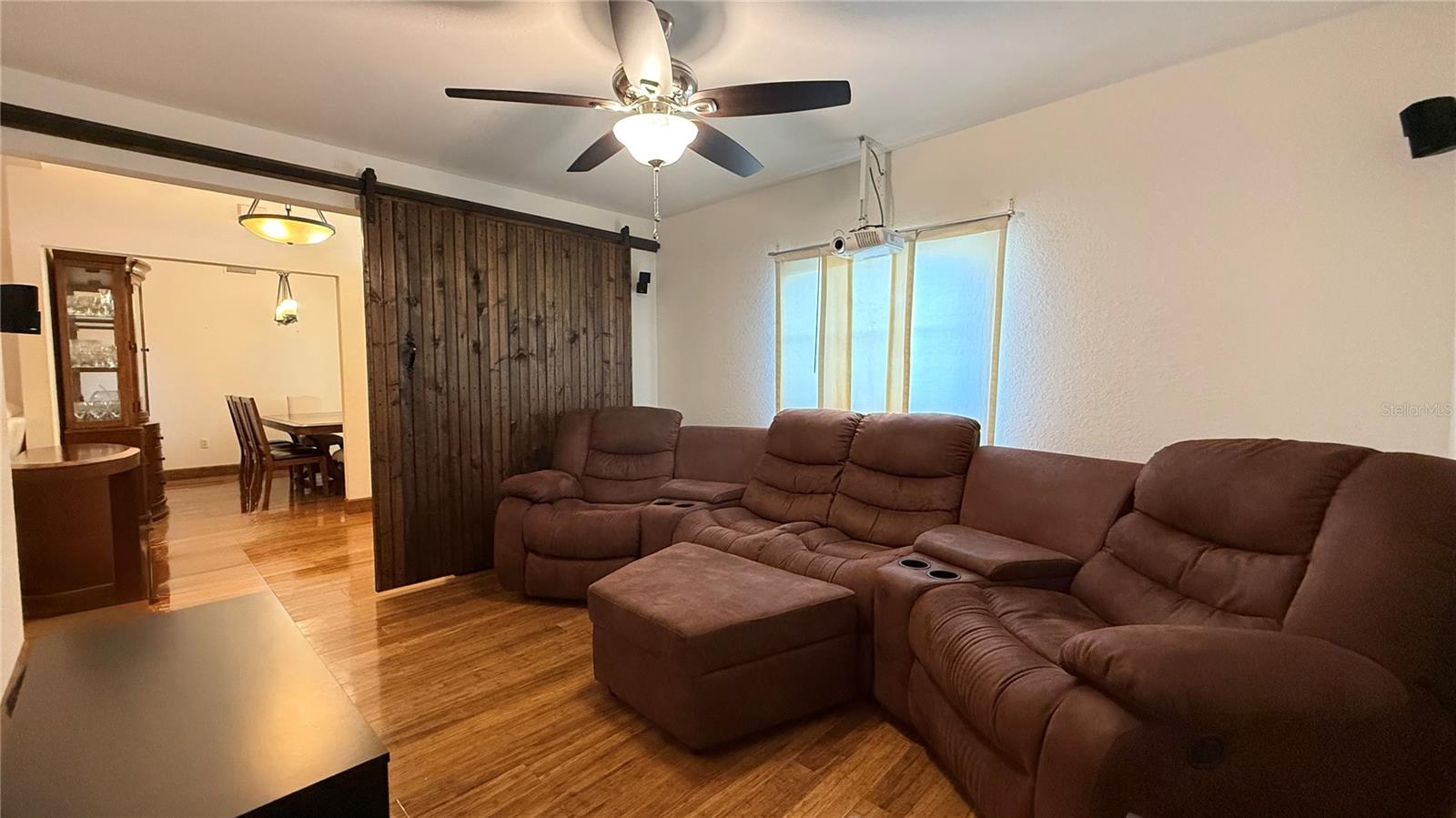 SAVANNA POINTE - Residential