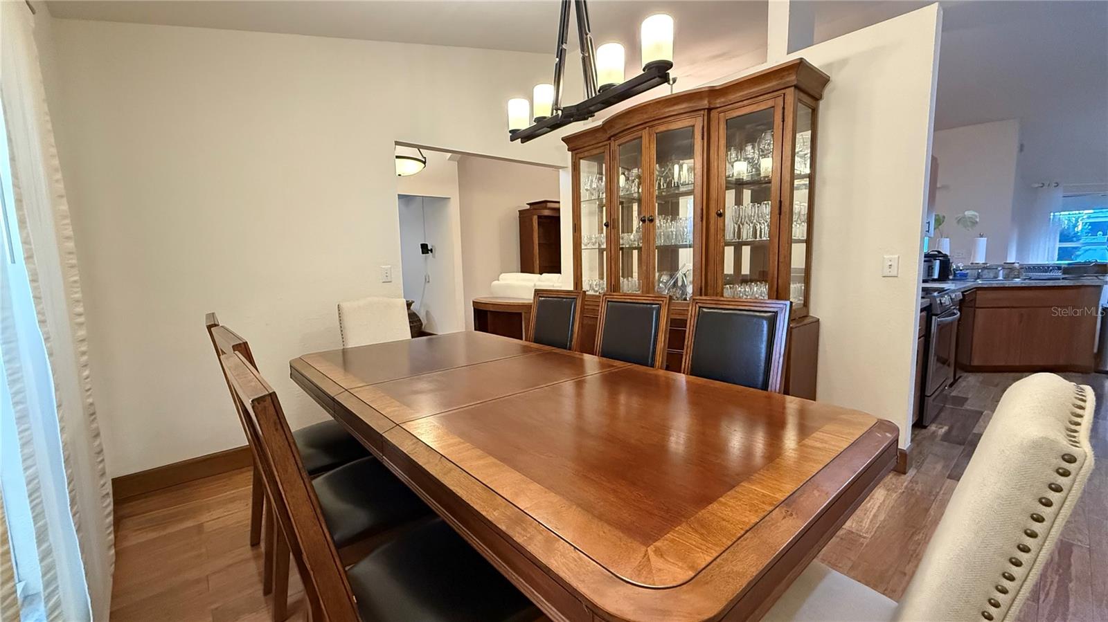 SAVANNA POINTE - Residential