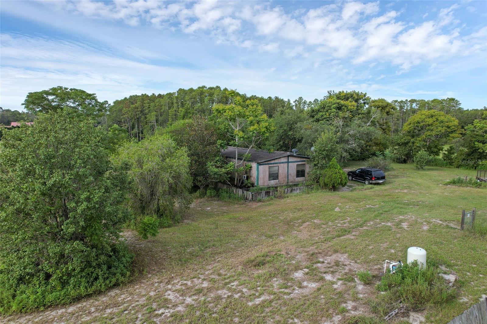GROVELAND FARMS 21-23-24 - Residential