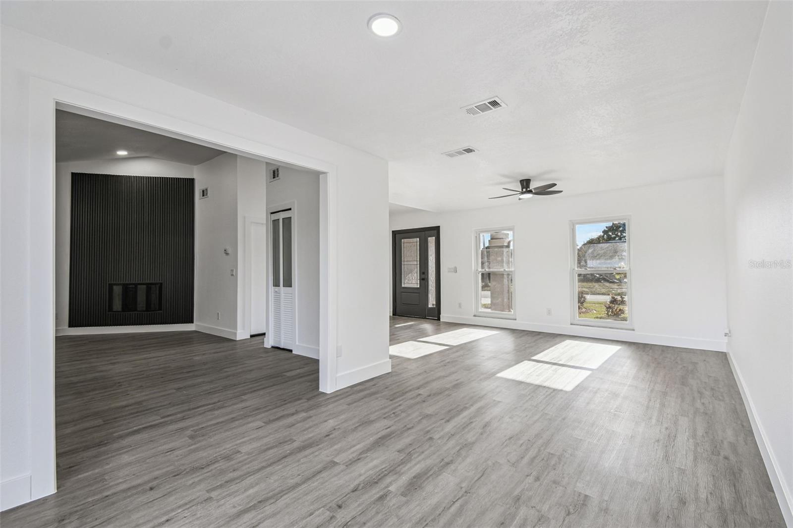 BAY PORT COLONY PH III UN 1 - Residential