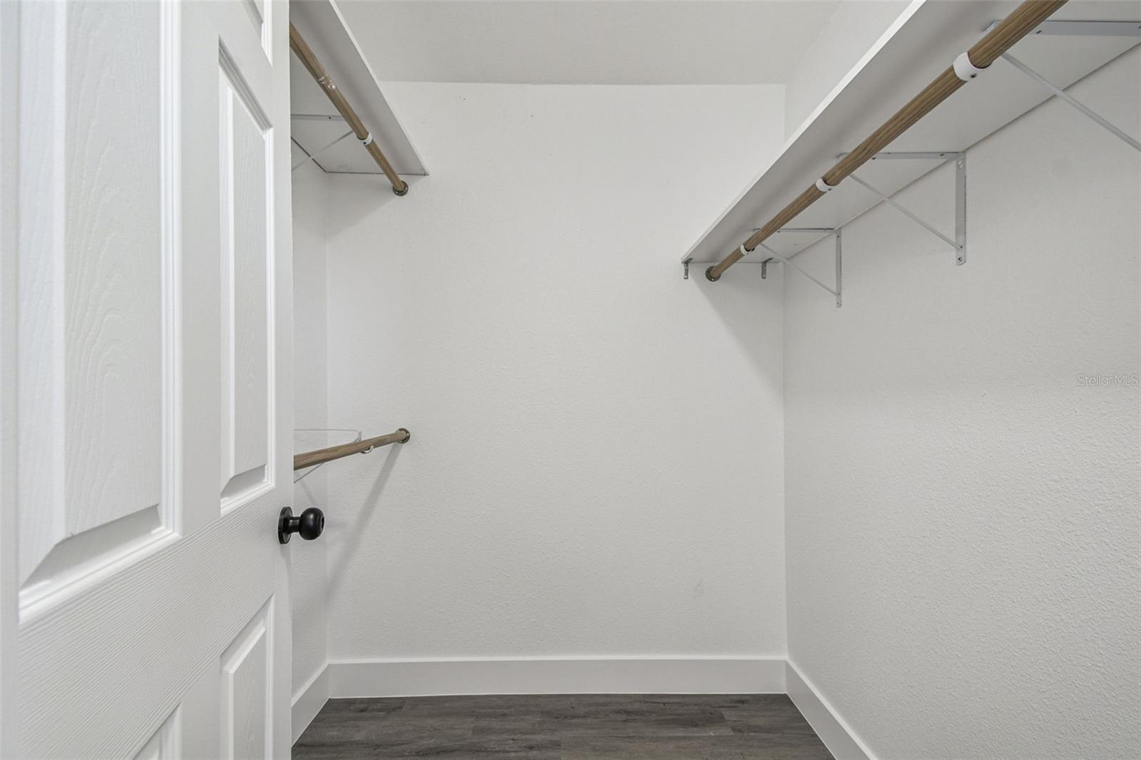 BAY PORT COLONY PH III UN 1 - Residential