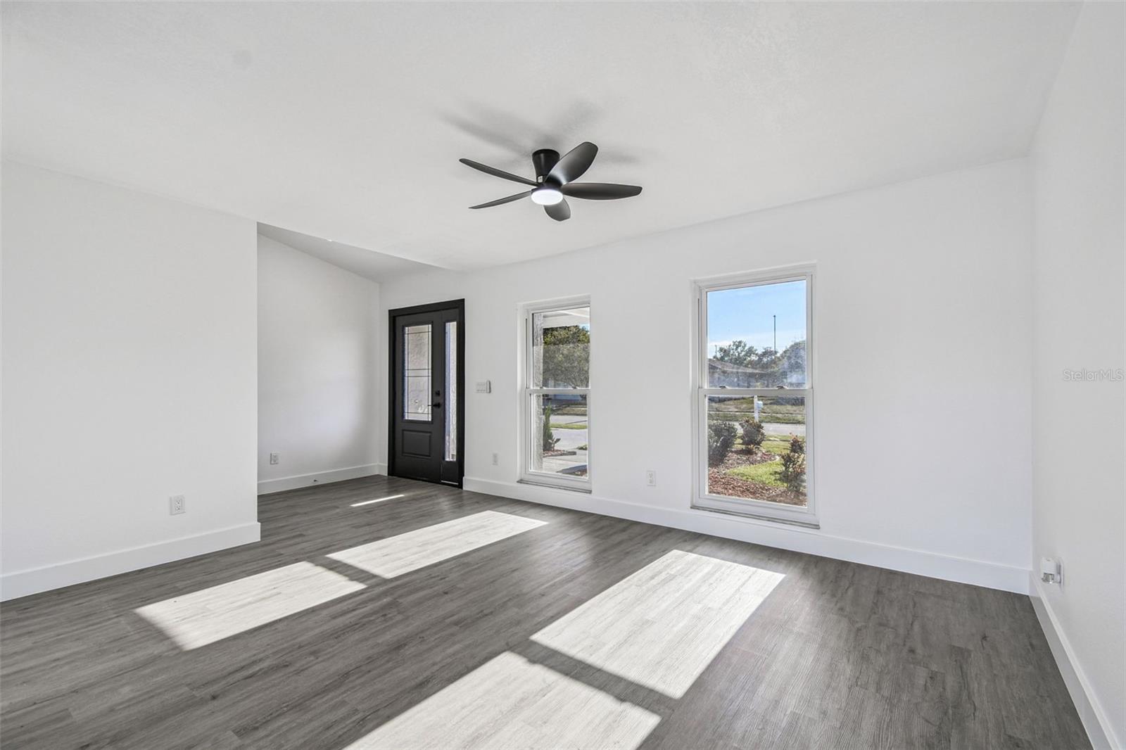 BAY PORT COLONY PH III UN 1 - Residential