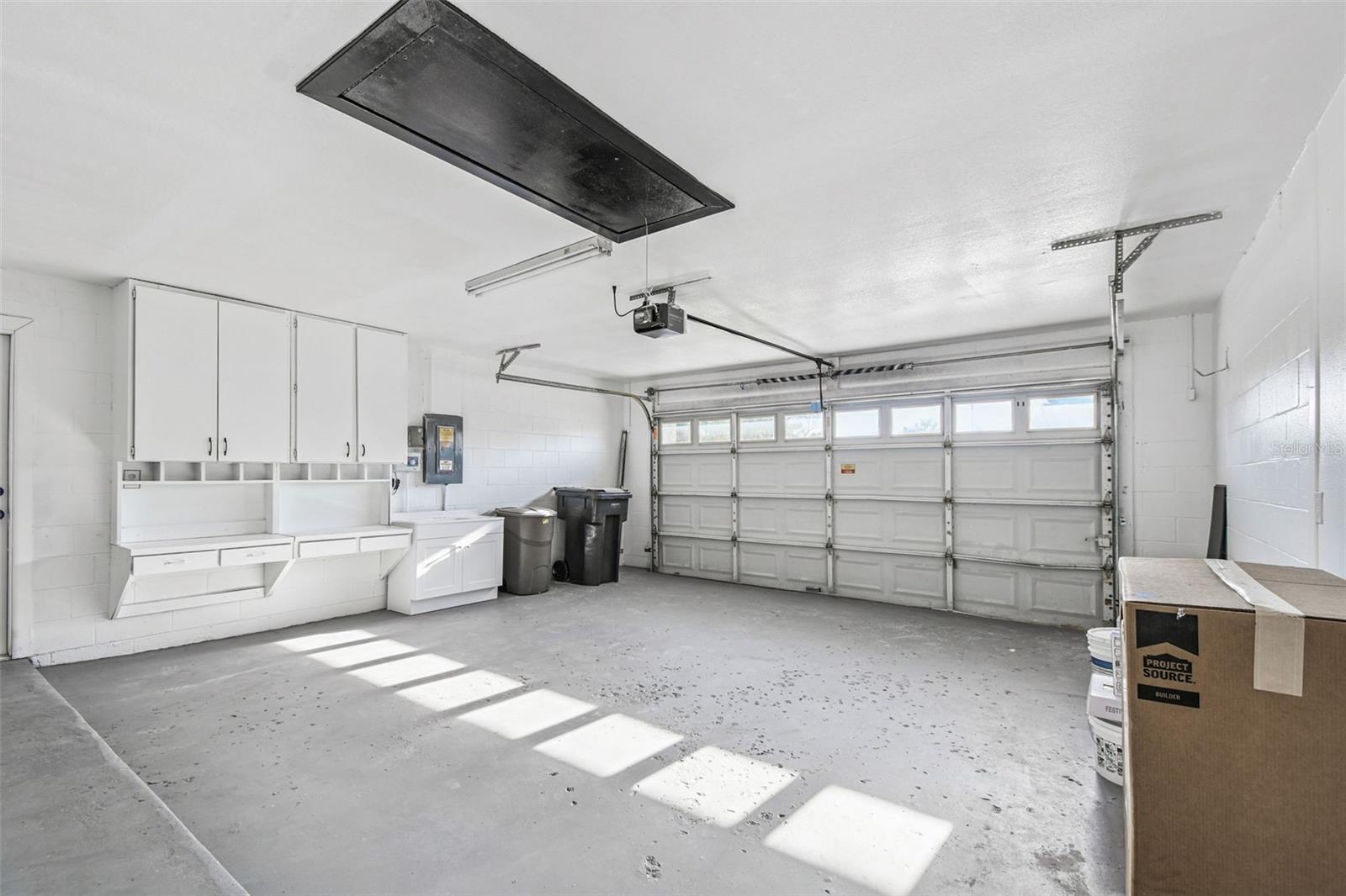 BAY PORT COLONY PH III UN 1 - Residential