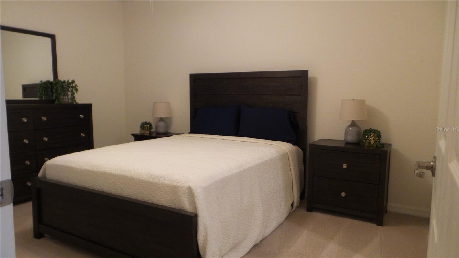 LAKEWOOD NATIONAL - Residential
