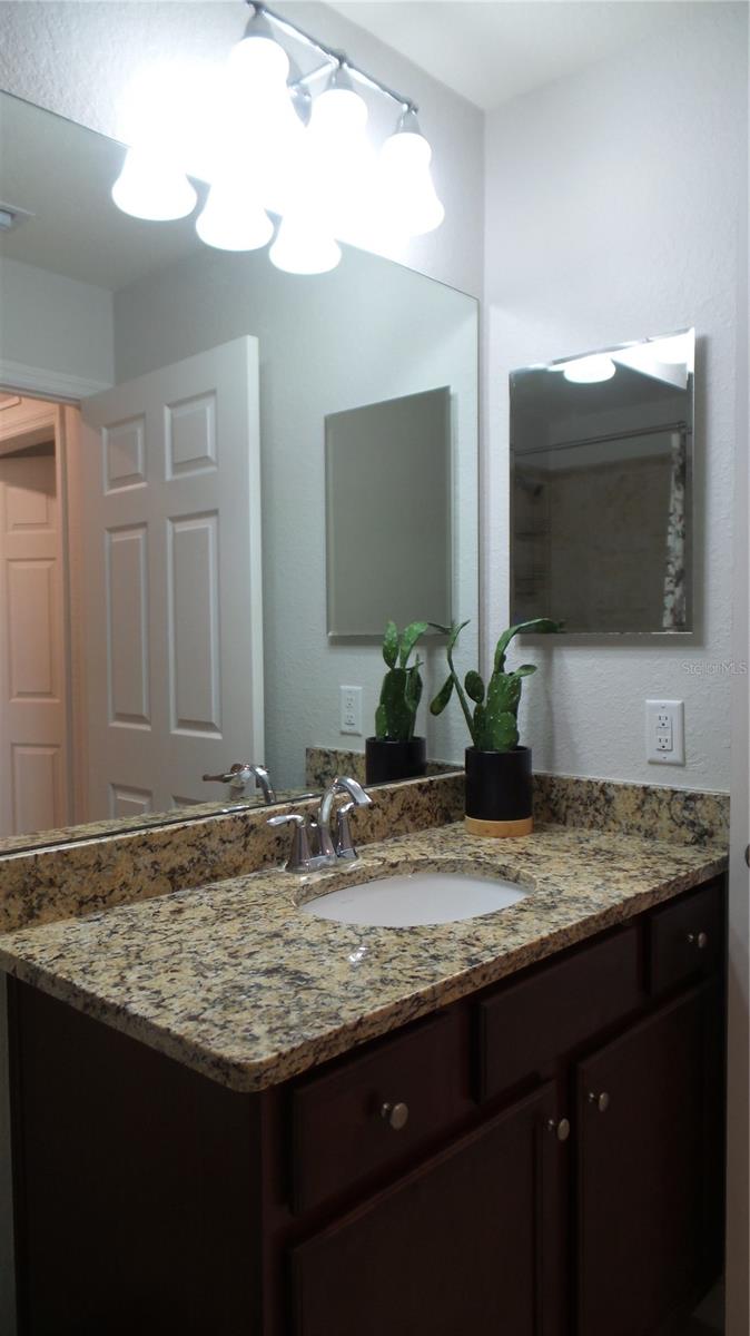 LAKEWOOD NATIONAL - Residential