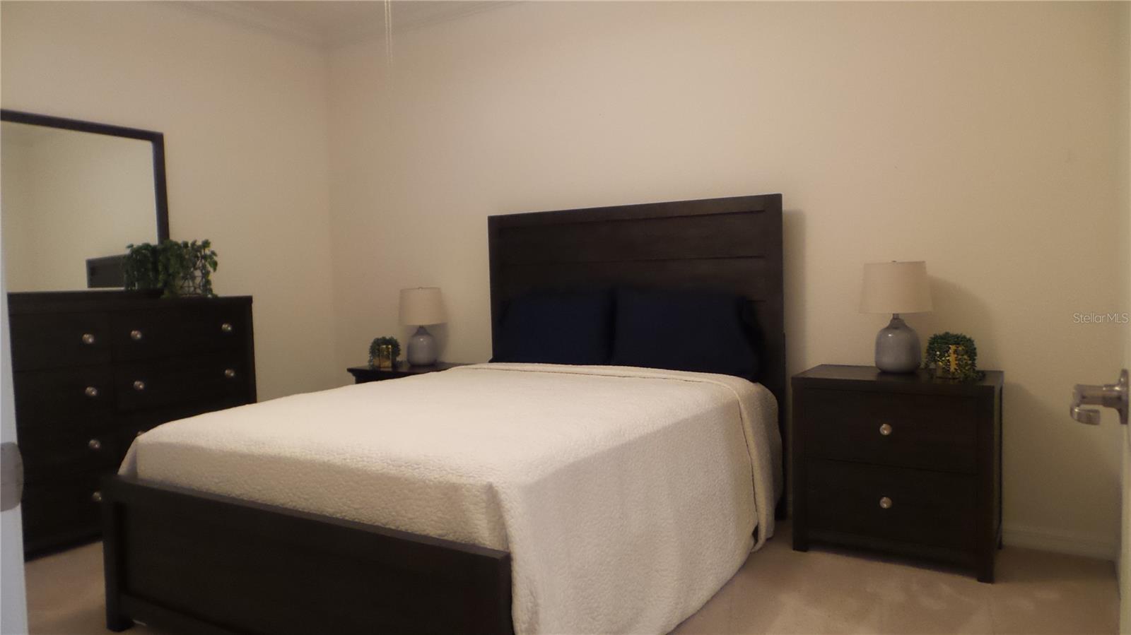 LAKEWOOD NATIONAL - Residential