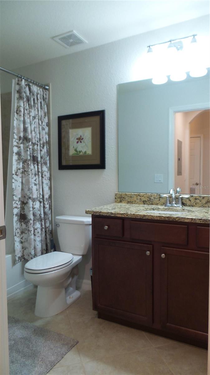 LAKEWOOD NATIONAL - Residential