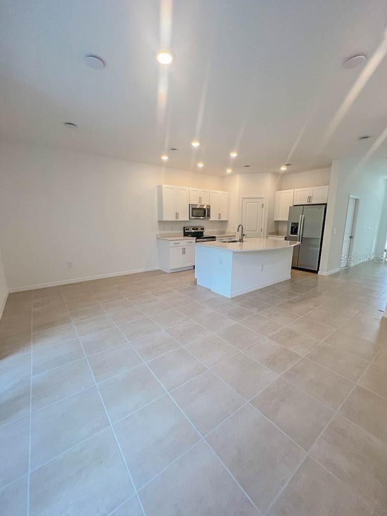 REEDY RESERVE PH 3 - Residential Lease