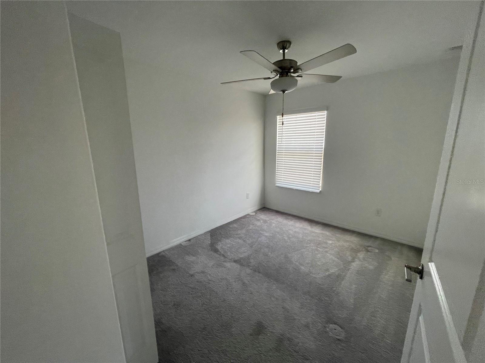 TOWNES/VERIDIAN    XX-XX-XX-XXXX-XXXXX-XXXX - Residential Lease