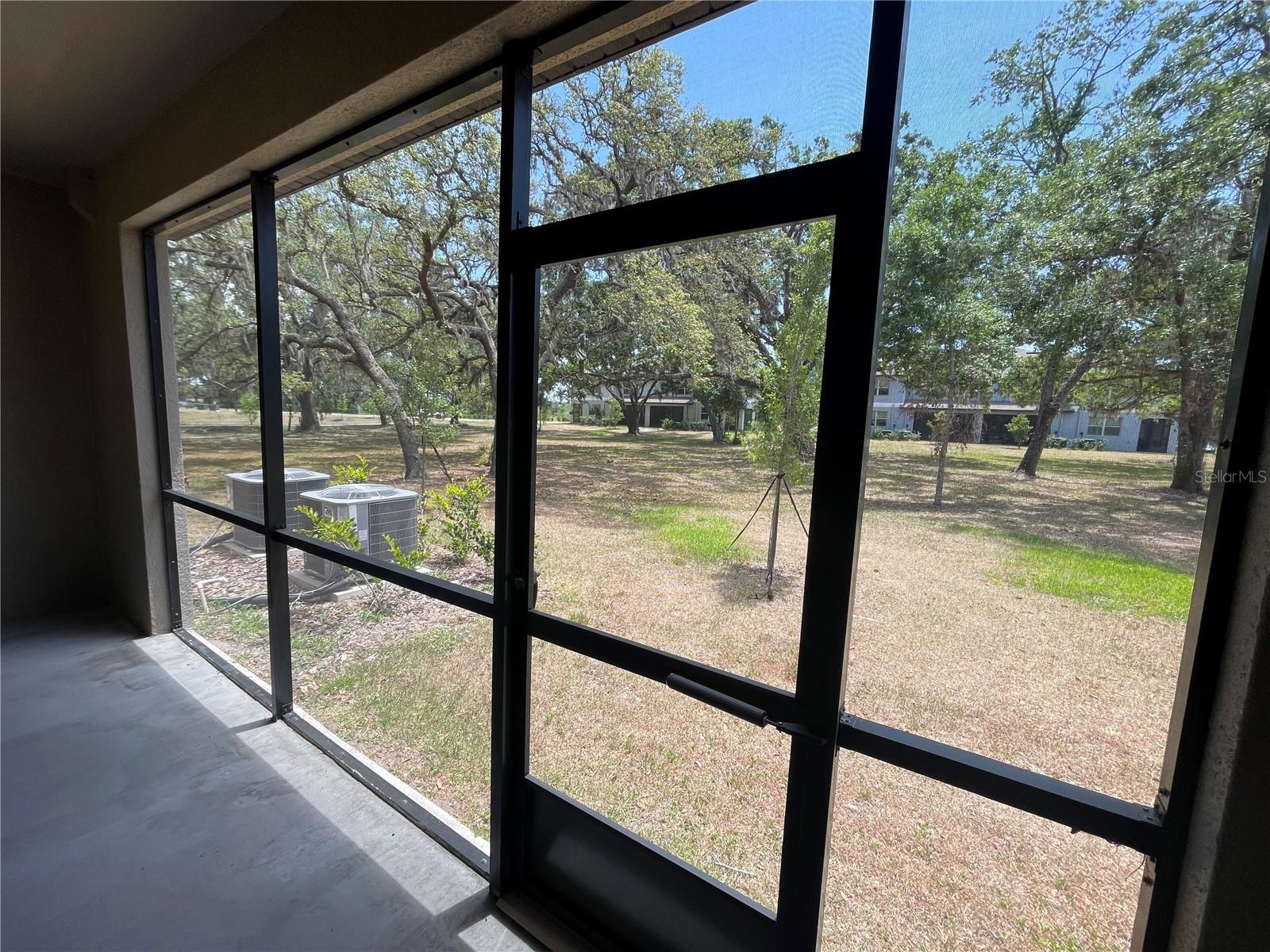 TOWNES/VERIDIAN    XX-XX-XX-XXXX-XXXXX-XXXX - Residential Lease