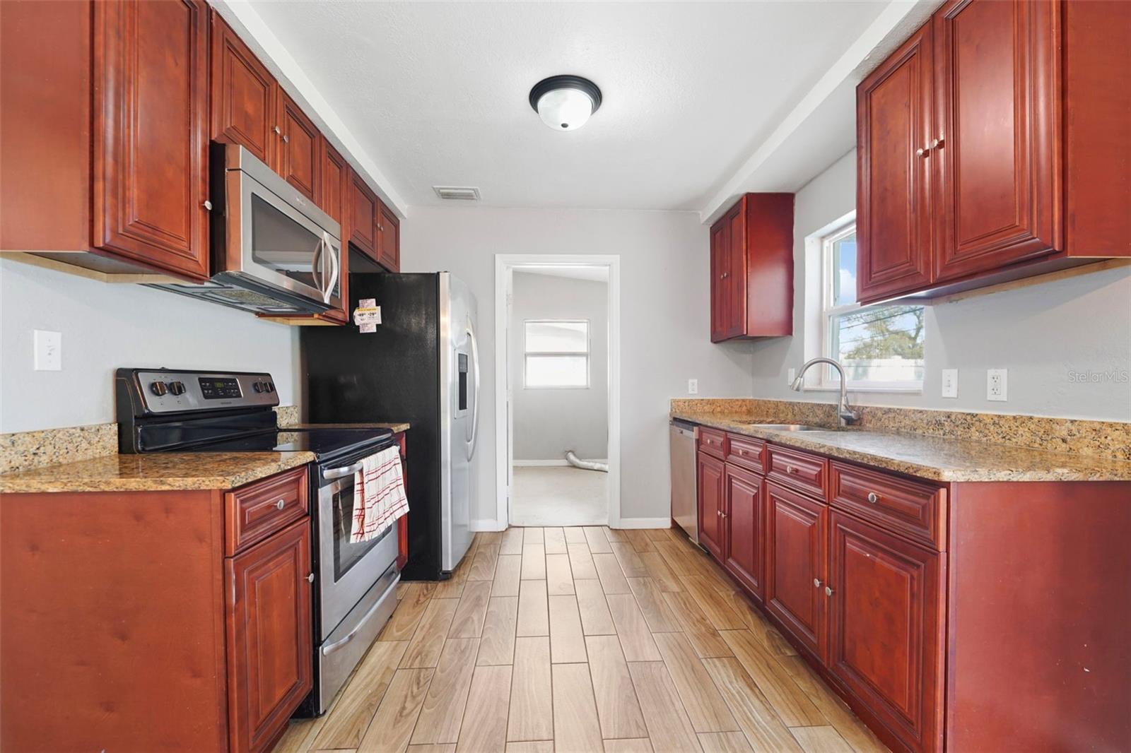 FLORAL GARDENS - Residential