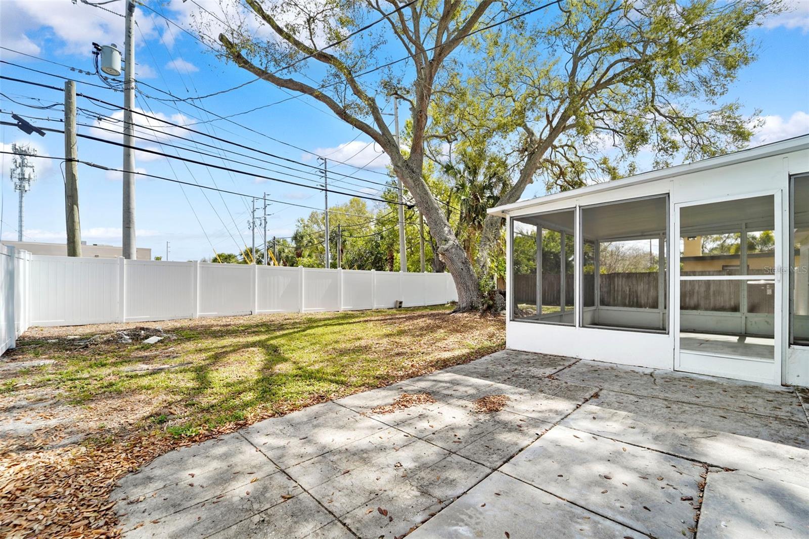 FLORAL GARDENS - Residential