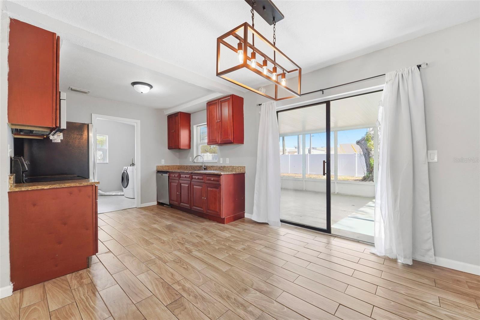 FLORAL GARDENS - Residential