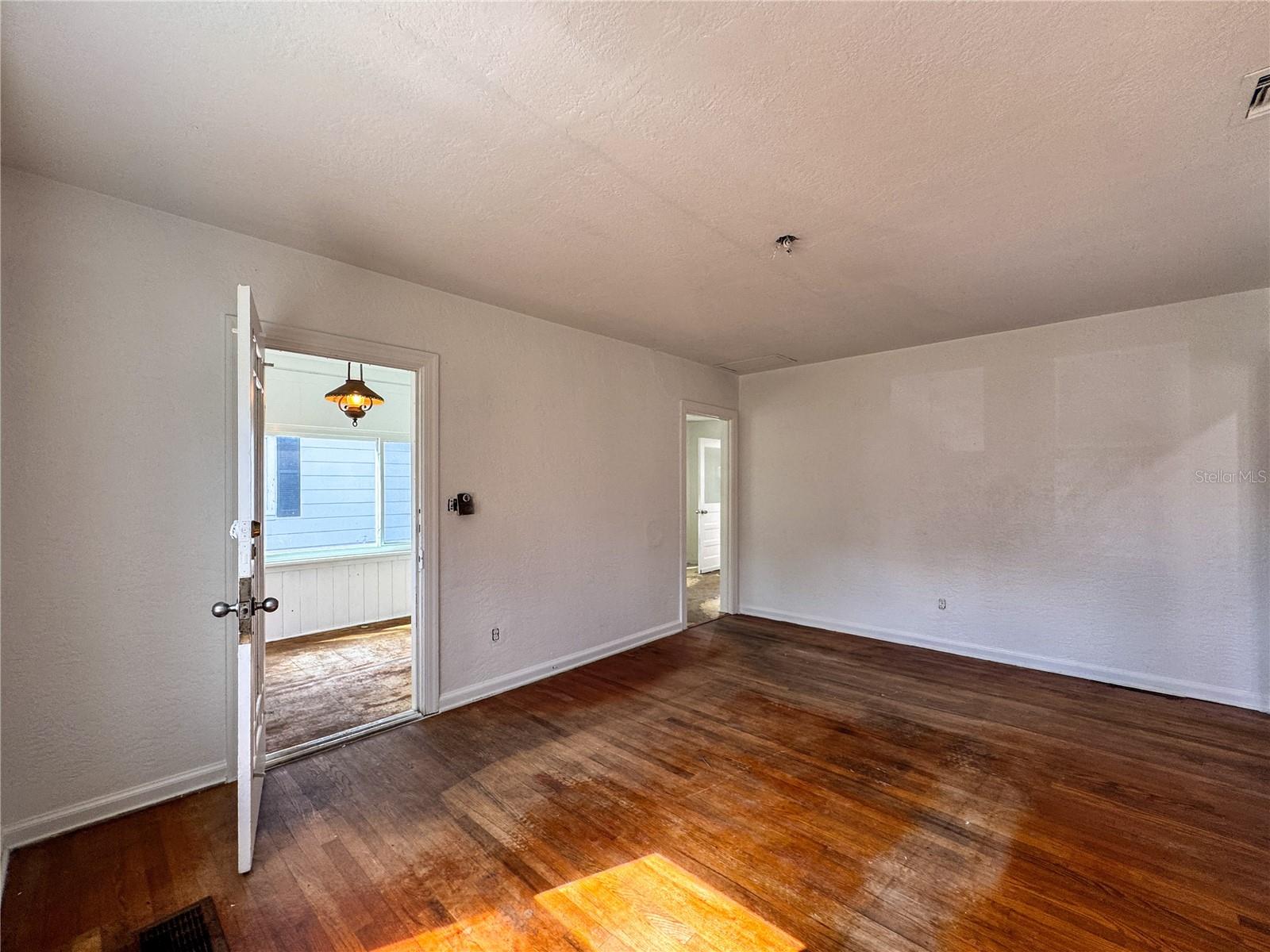 STANSBURY ESTATES - Residential