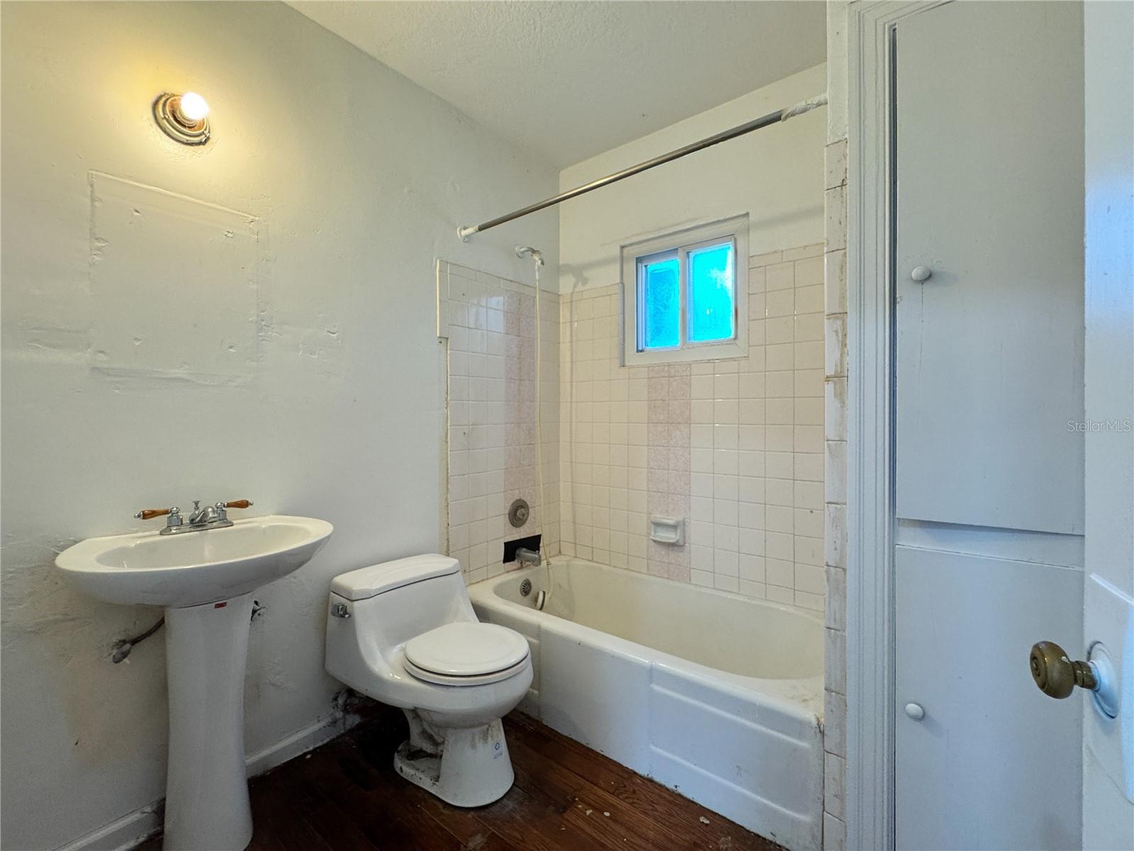 STANSBURY ESTATES - Residential