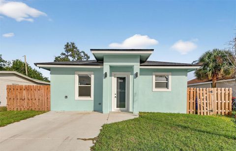 Photo of 4248 26th Avenue, Vero Beach, FL 32967 (MLS # O6361394)