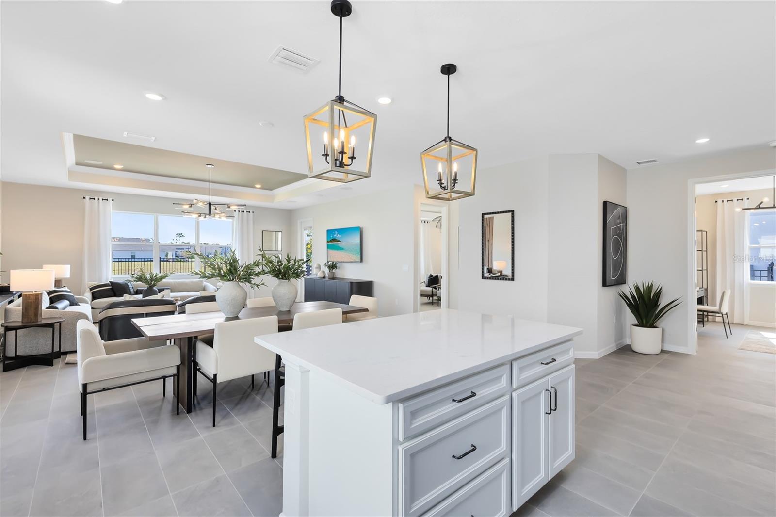 BRIDGEWALK - Residential