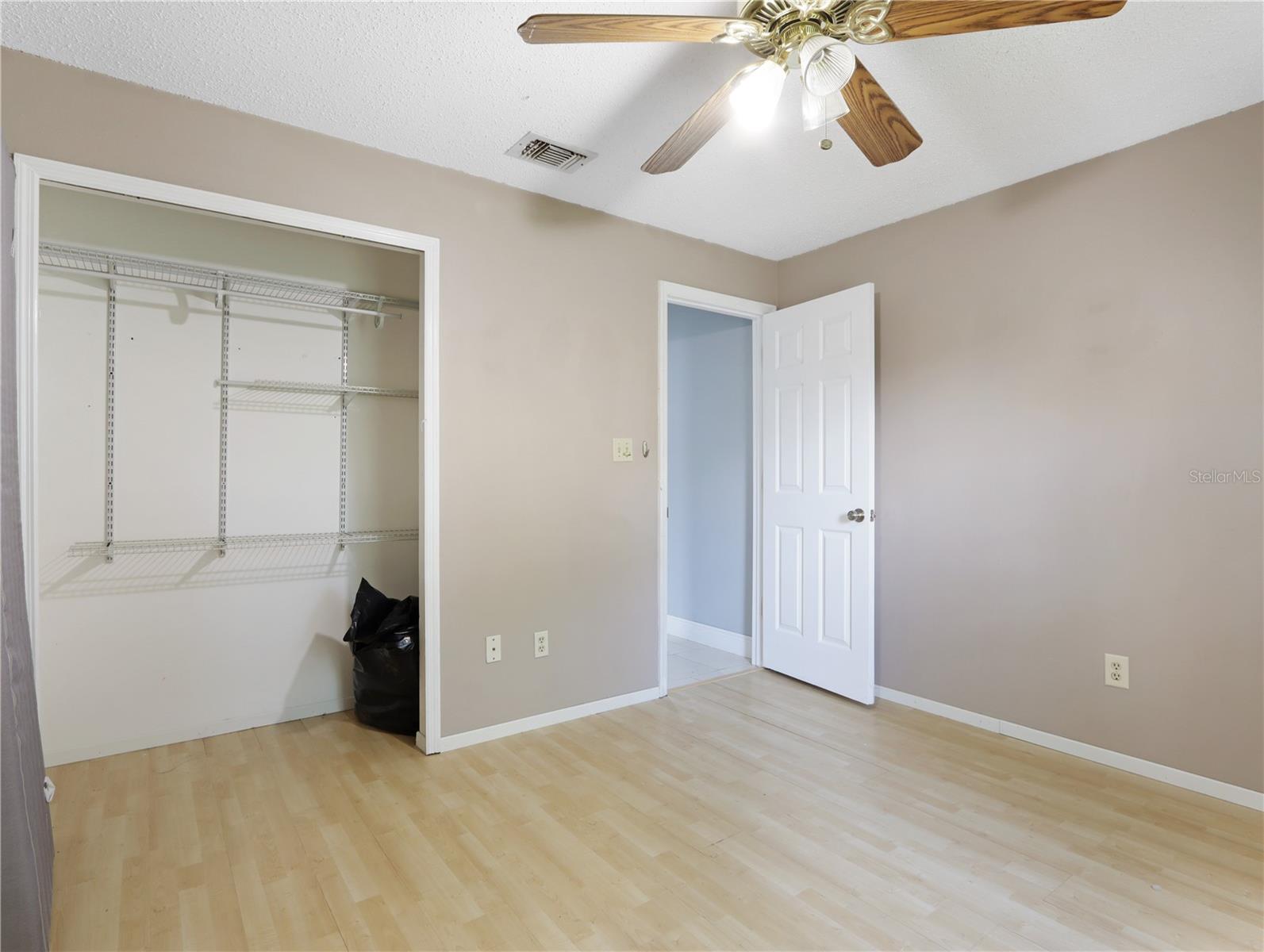 HILLS OF LAKE MARY PH 1 - Residential