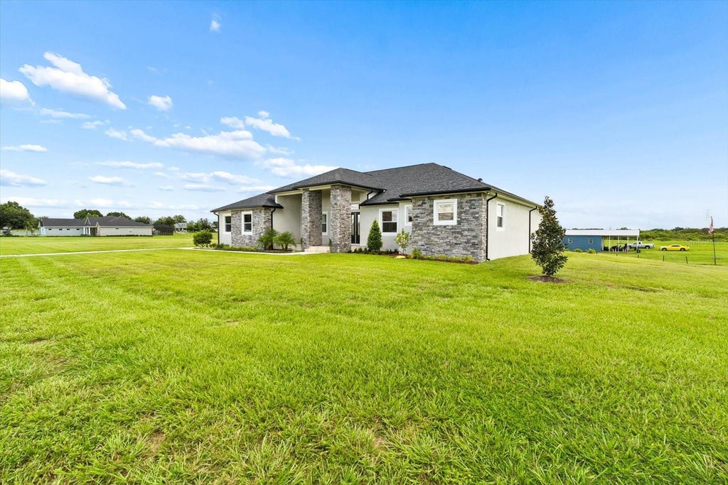 Photo of 5302 Varn Road, Plant City, FL 33565 (MLS # TB8551281)